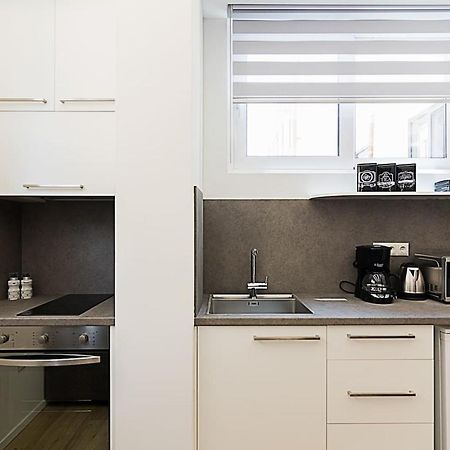 Brand New Flat For 4 Ppl Next To Syntagma Sq. Apartman Athén Kültér fotó
