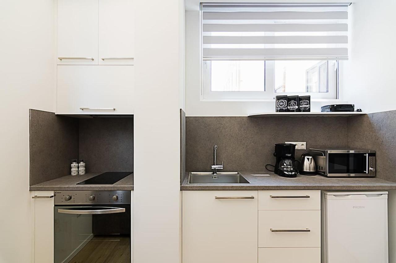 Brand New Flat For 4 Ppl Next To Syntagma Sq. Apartman Athén Kültér fotó